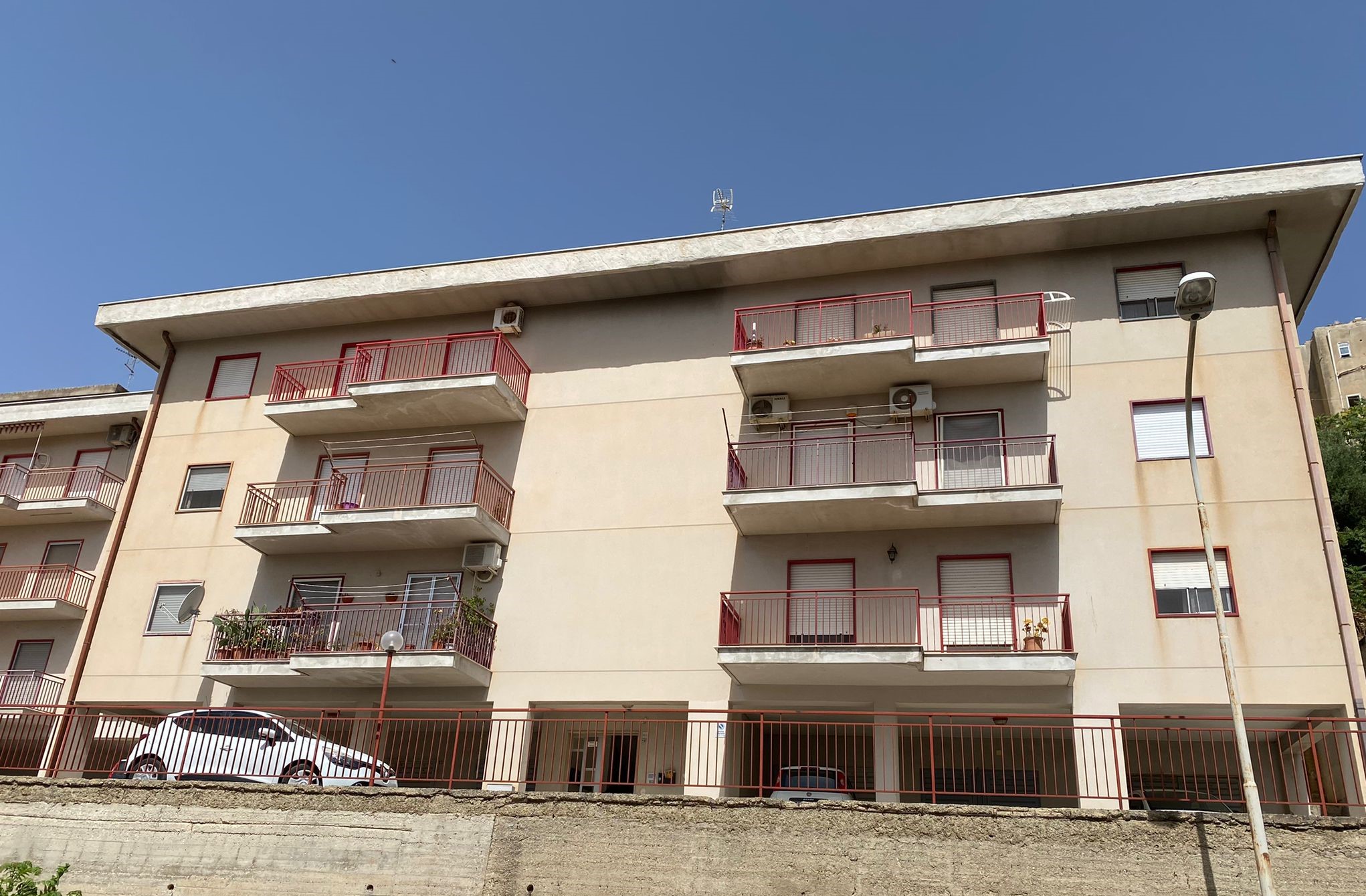 Appartamento ristrutturato Via Cinnirella Caltanissetta
