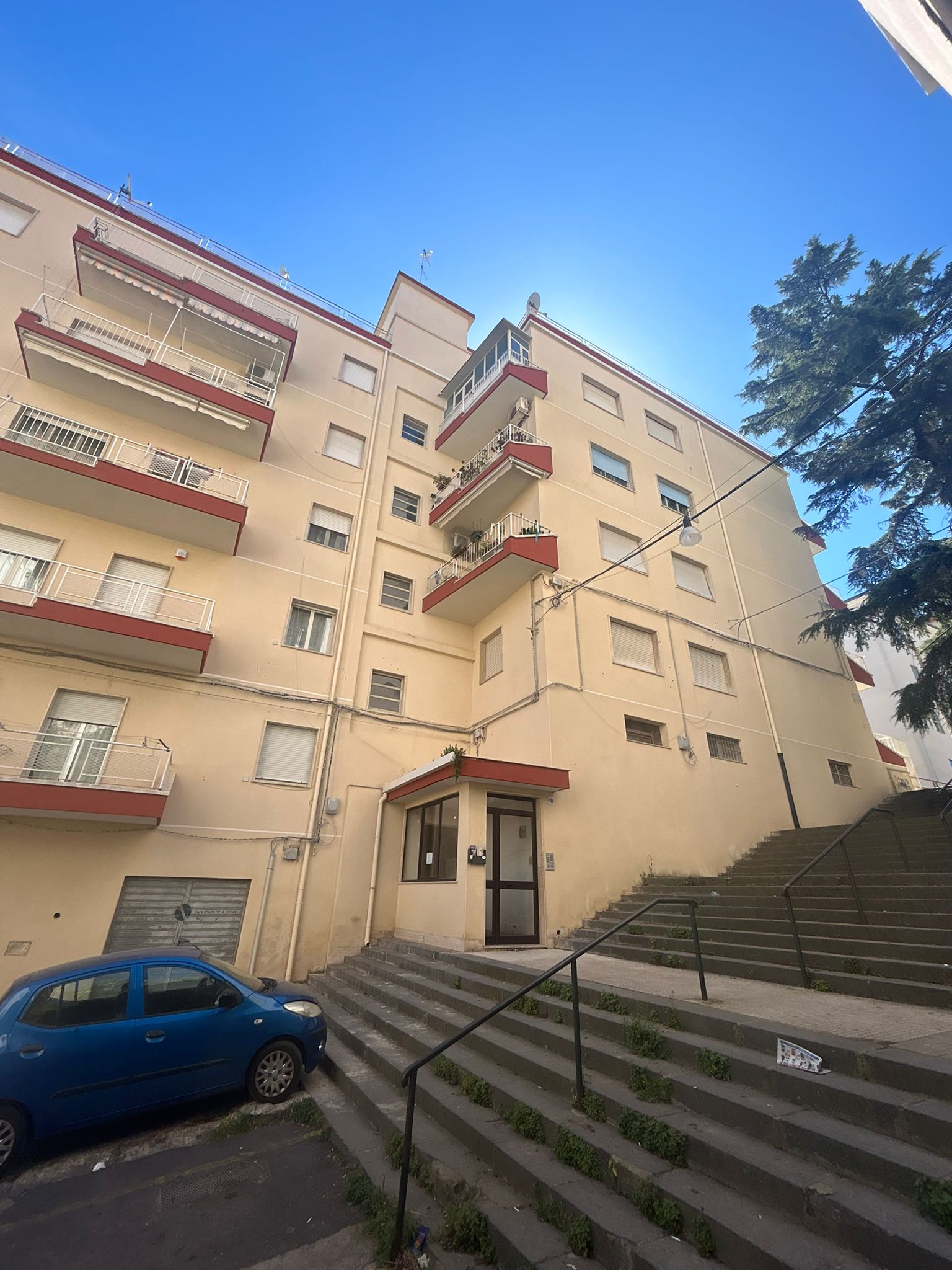 Stanze in appartamento Via Corsica Caltanissetta