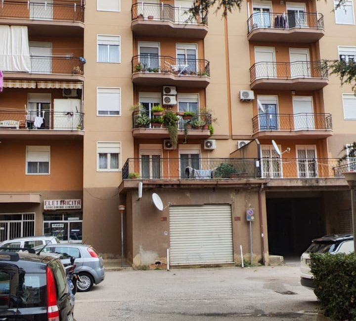 WhatsApp Image 2025-11-21 at 11.27.12 (1)