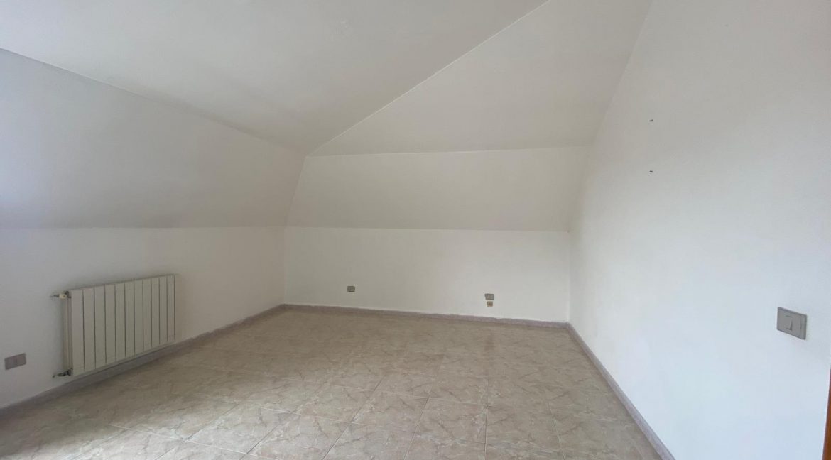 WhatsApp Image 2025-12-04 at 10.46.14 (5)